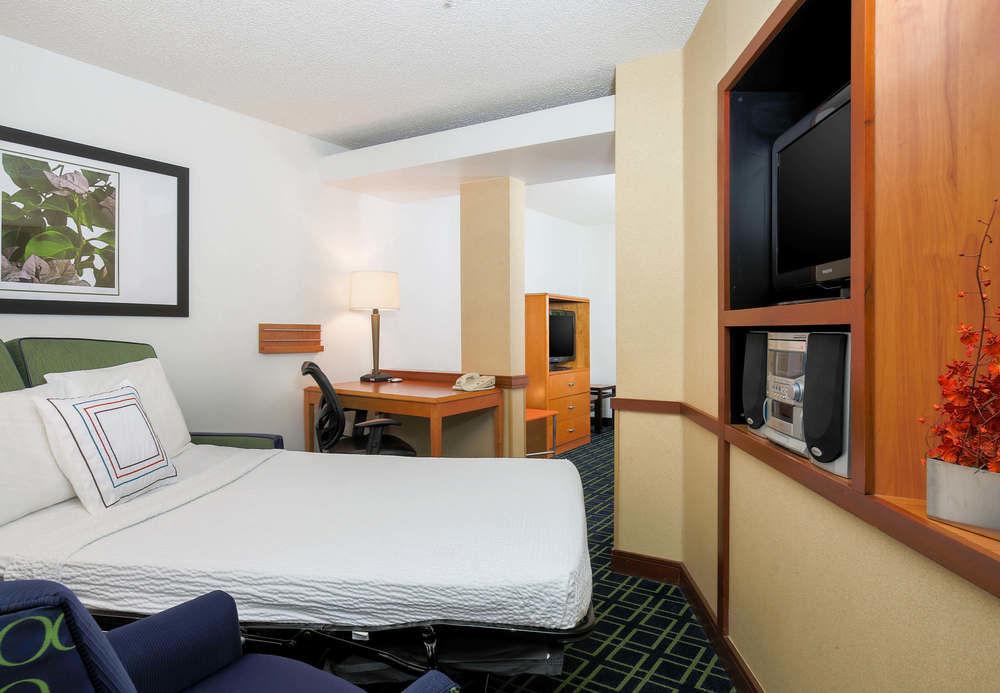 Fairfield Inn & Suites By Marriott Reno Спаркс Екстериор снимка