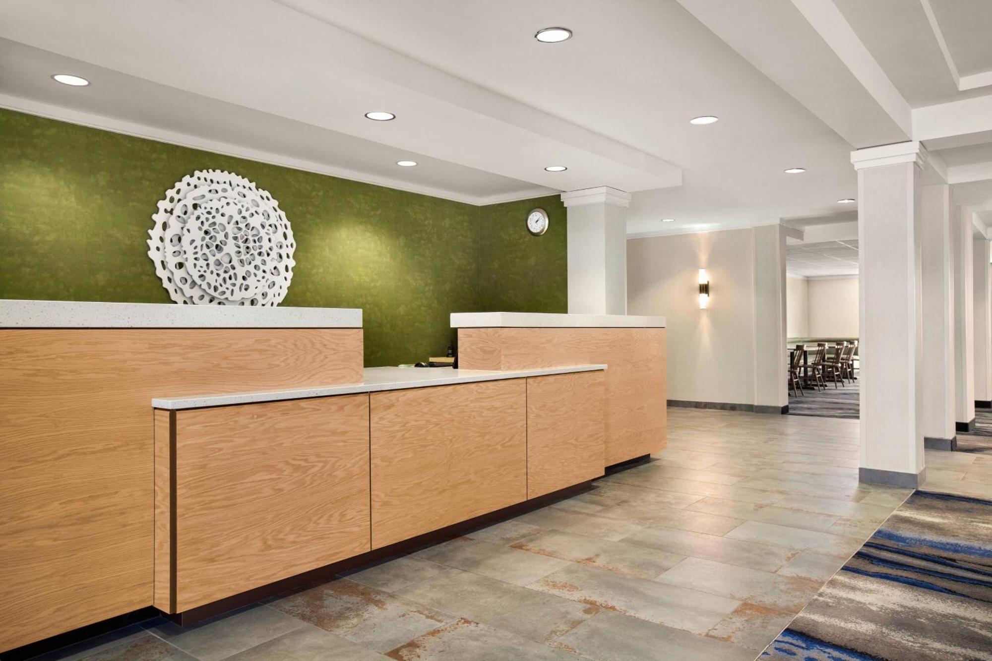 Fairfield Inn & Suites By Marriott Reno Спаркс Екстериор снимка