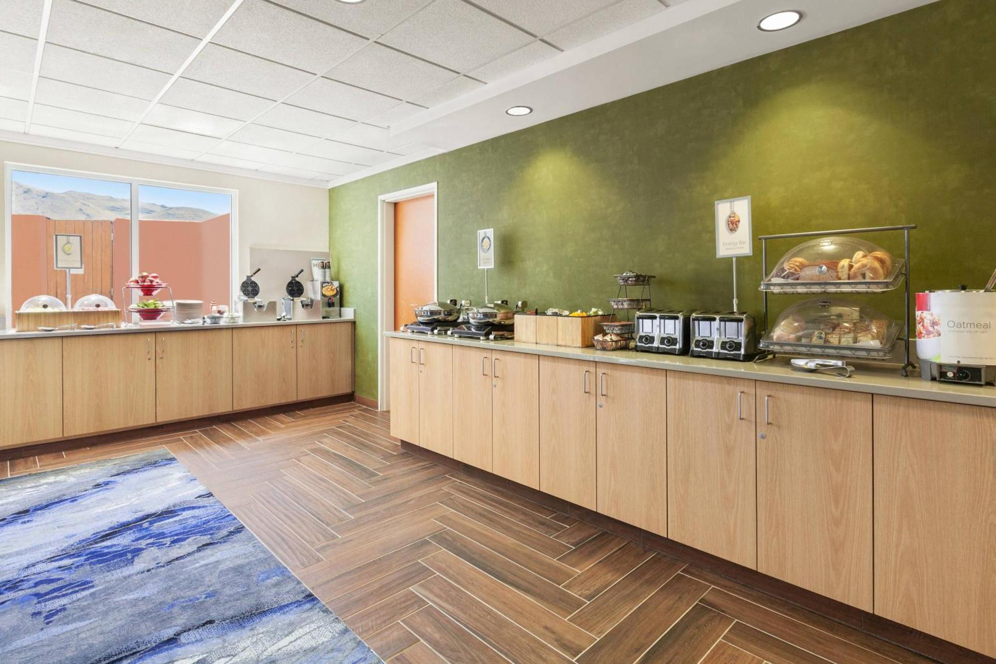 Fairfield Inn & Suites By Marriott Reno Спаркс Екстериор снимка