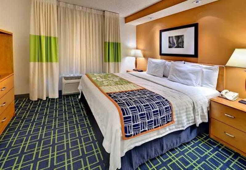Fairfield Inn & Suites By Marriott Reno Спаркс Екстериор снимка